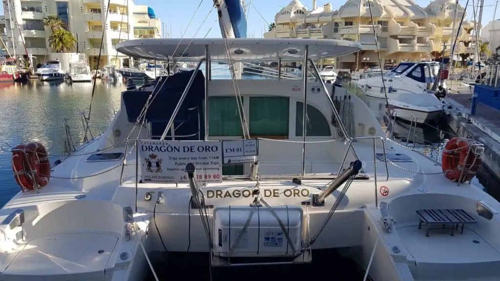 live aboard boats for rent near me